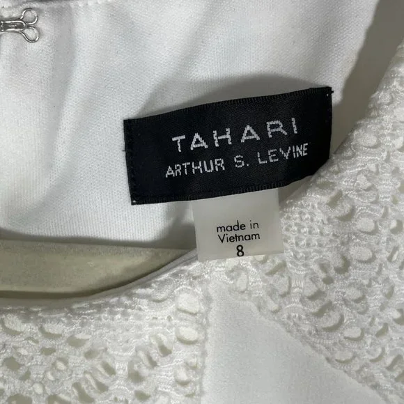 Tahari White Lace Sheath Dress Size 8 Stretch Crepe Elegant Fashion - Picture 9 of 11